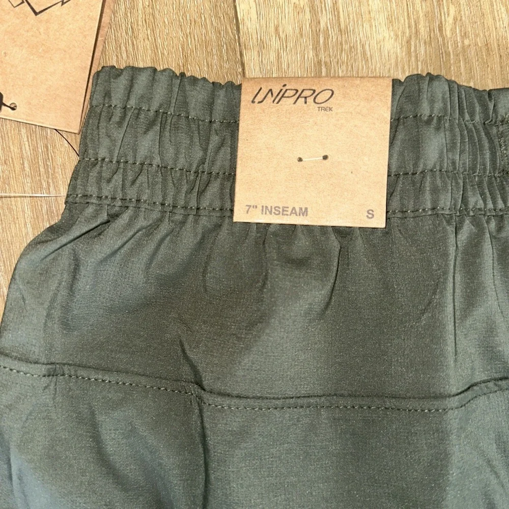 Unipro trek shorts